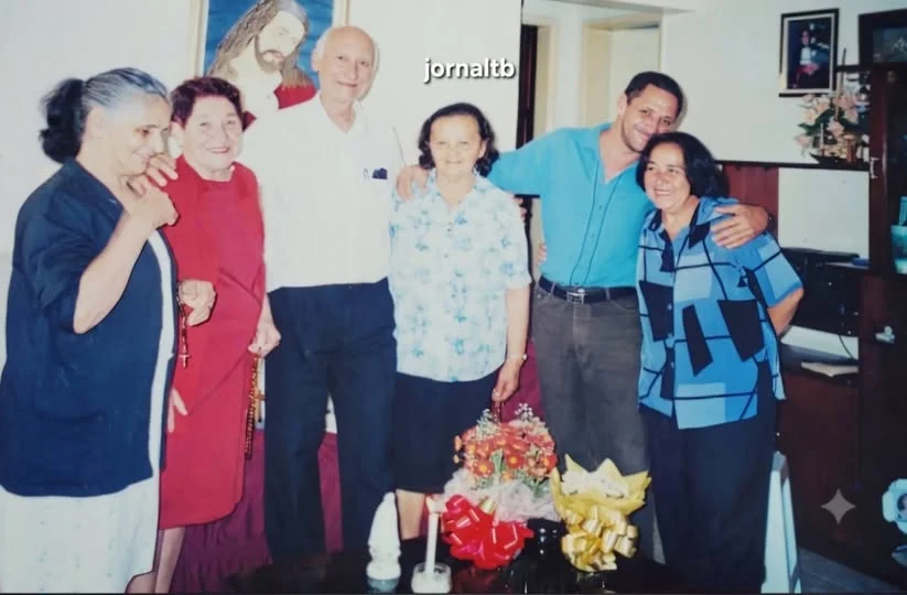 Foto restaurada por IA do acervo da Célia Soares