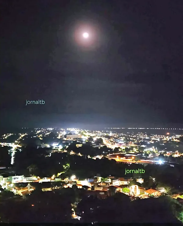 Noite de lua crescente