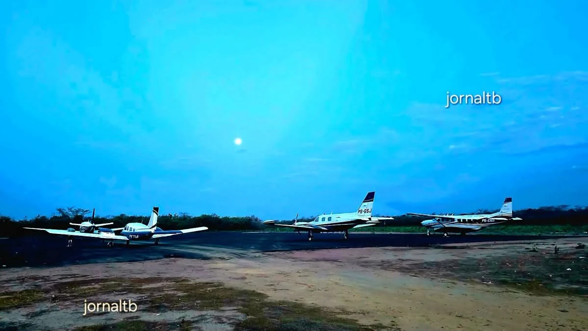 A foto é do Cleomilton Macedo, administrador do aeroporto.