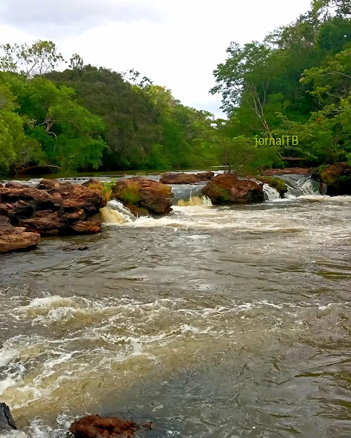 cachoeira do Enjeitado