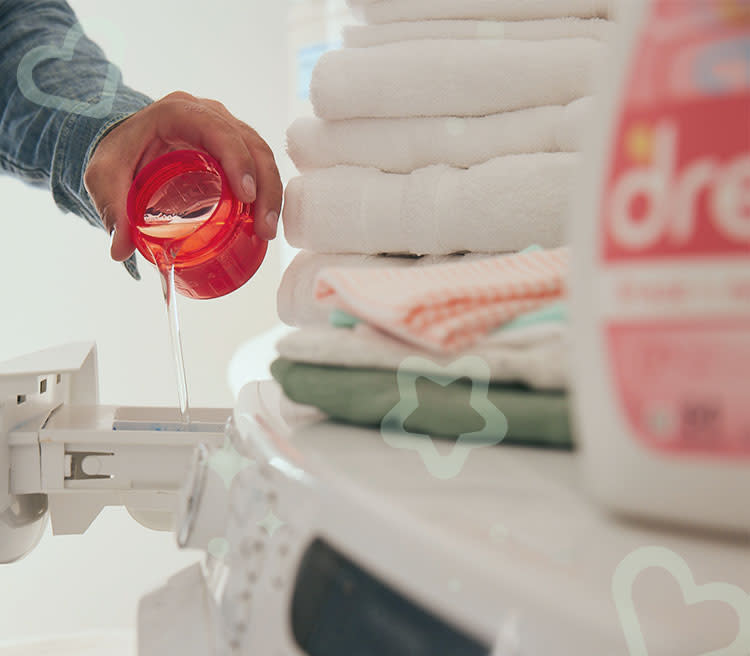 Consejos sobre cómo quitar las manchas de plátano de la ropa de bebé 