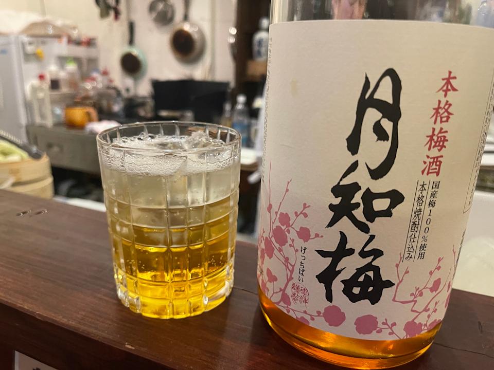 酒葉 MUSUBU の店内