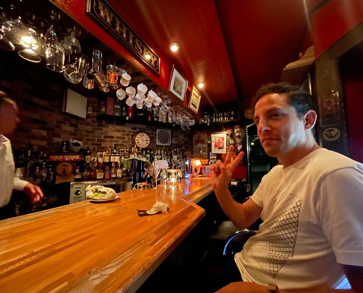 English BAR THE KING 写真 1