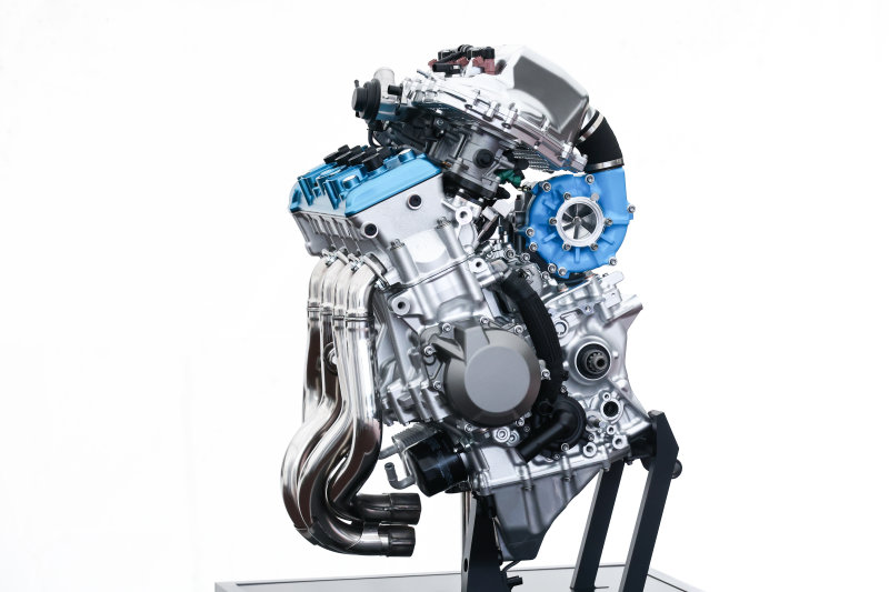 HySE-X1搭載エンジンのベースとなった、カワサキのモーターサイクル用水素エンジン。