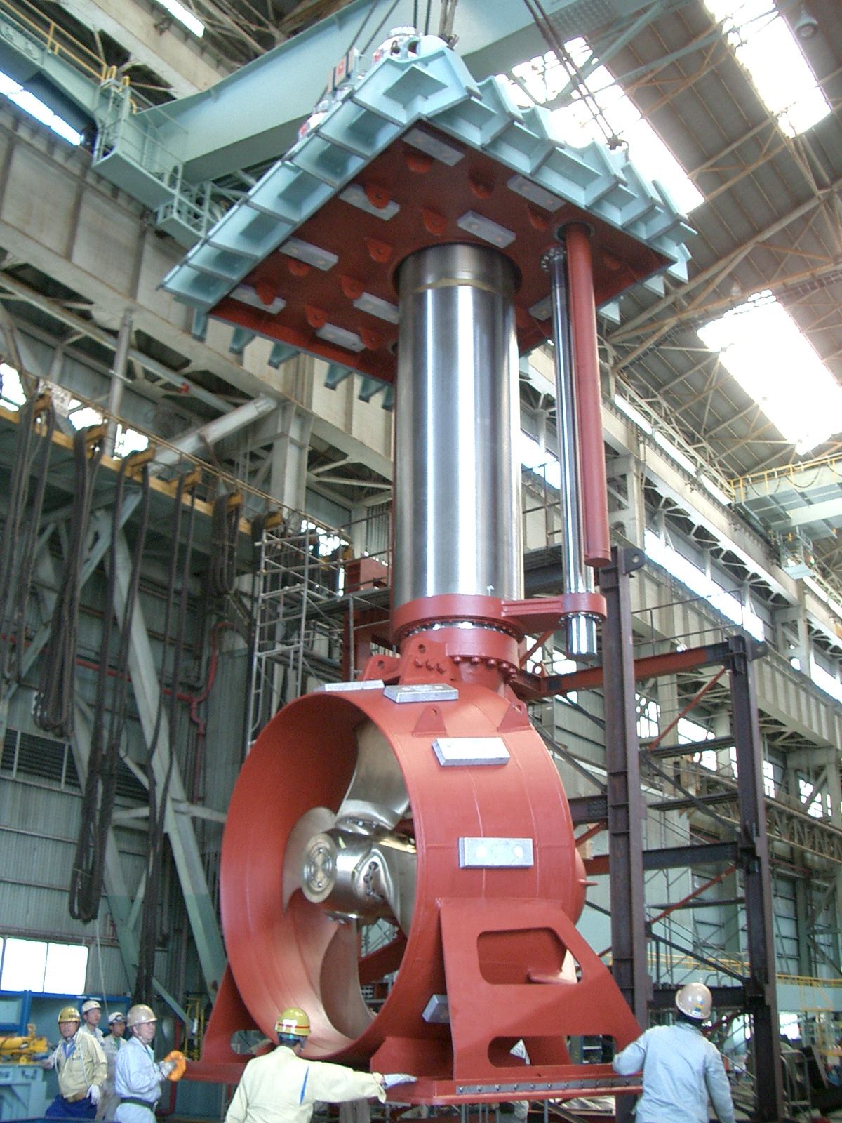 360°旋回で船の繊細な操縦を支える、船用プロペラの王様 「レックス