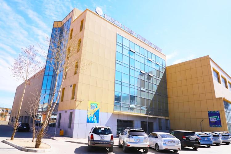 Cover Image for ЧИНГЭЛТЭЙН ХОККЕЙН ТАЛБАЙ УДАХГҮЙ АШИГЛАЛТАД ОРНО