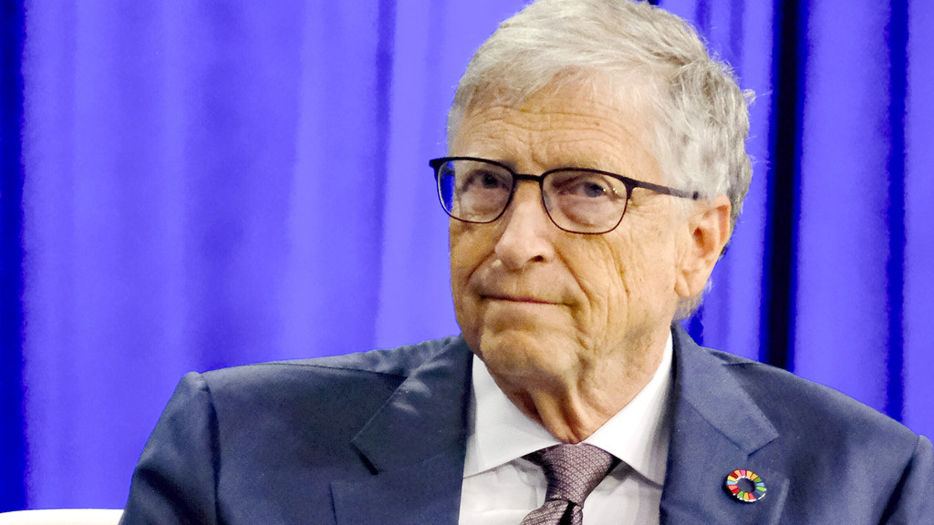 Bill Gates warns unregulated AI could 'cause a billion deaths'