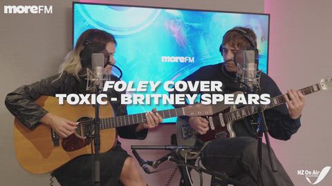 Foley cover Toxic - Britney Spears in More FM Studio