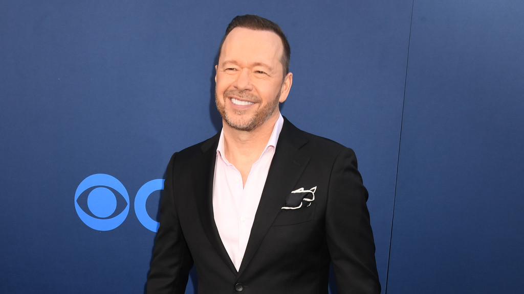Donnie Wahlberg reveals private jet crashed into fence during failed take-off