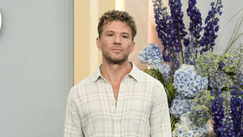 Ryan Phillippe recalls 'wild' 2006 Oscars evening