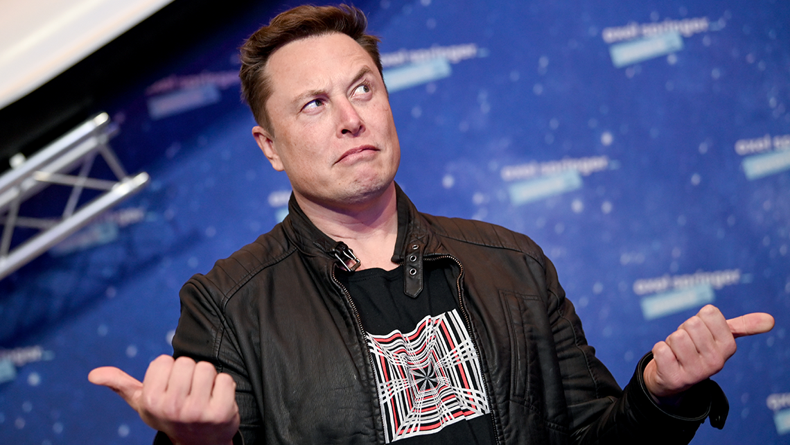 World's richest couch surfer Elon Musk says he doesn't own a house