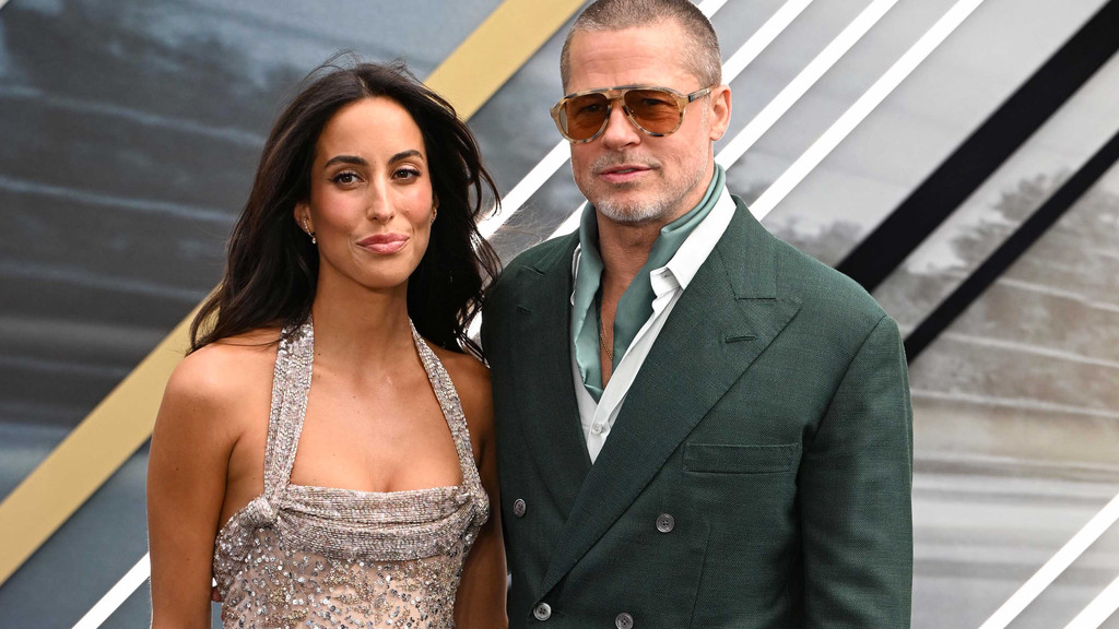 Brad Pitt says he lost Ines de Ramon on dance floor at Swift-Kelce wedding