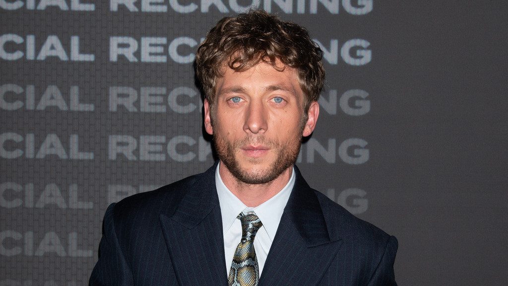 Jeremy Allen White reveals The Social Reckoning nerves