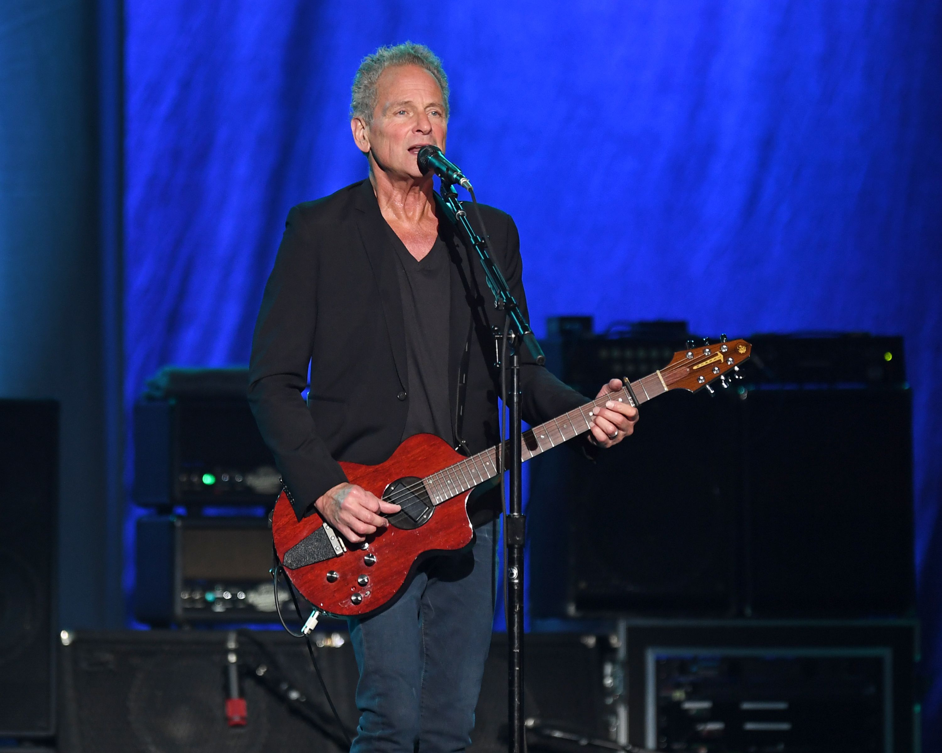Lindsey Buckingham stalker hit with seven criminal charges