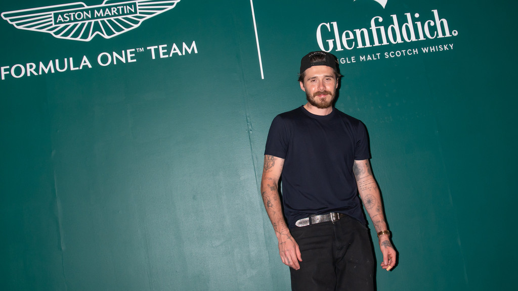 Fans unpack Brooklyn Beckham DoorDash 'Easter eggs'