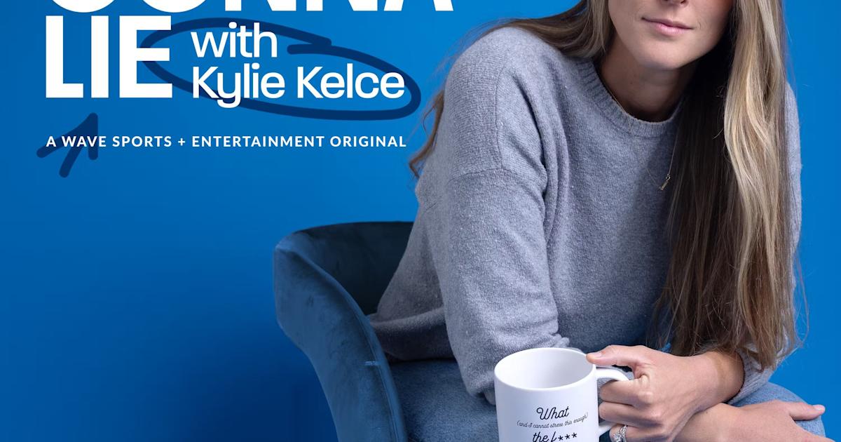 Kylie on Kids Table Hot Takes, Sweatpants on Thanksgiving & Jason's ...