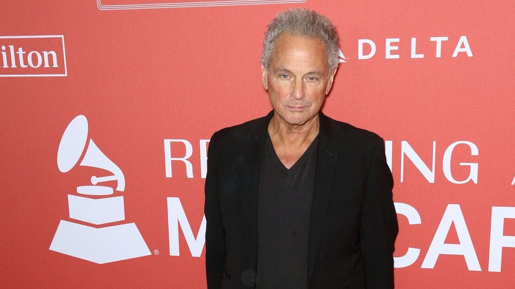 Lindsey Buckingham attacked on street with 'unknown substance'
