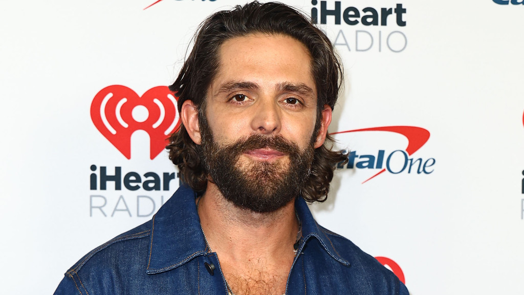 Thomas Rhett reveals he's 'kind of going deaf' in one ear
