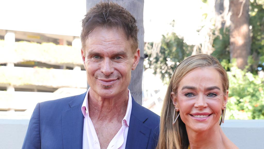 Denise Richards shares heartfelt tribute to late ex Patrick Muldoon