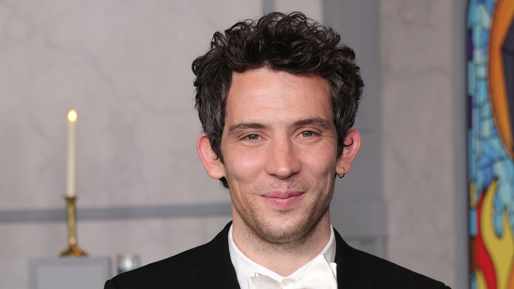 Josh O'Connor lifts lid on 'level of secrecy' surrounding Disclosure Day