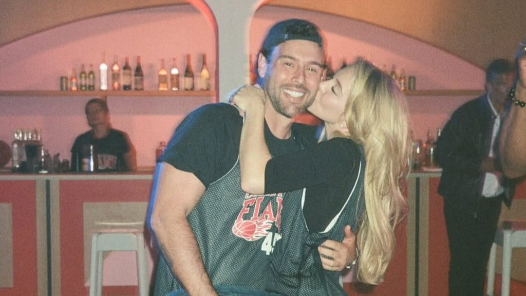 Sydney Sweeney calls Scooter Braun a 'once in a lifetime' man in tribute