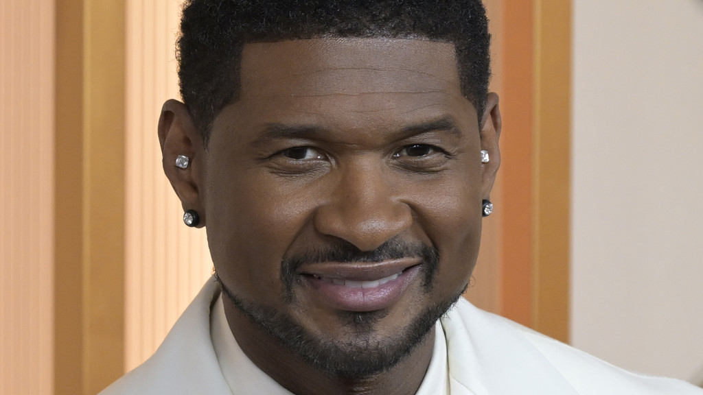 Usher 'doesn't have anything negative to say' about Sean 'Diddy' Combs