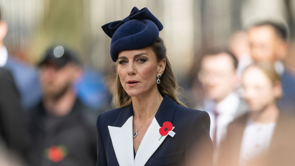 Catherine, Princess of Wales, books first overseas trip since cancer diagnosis