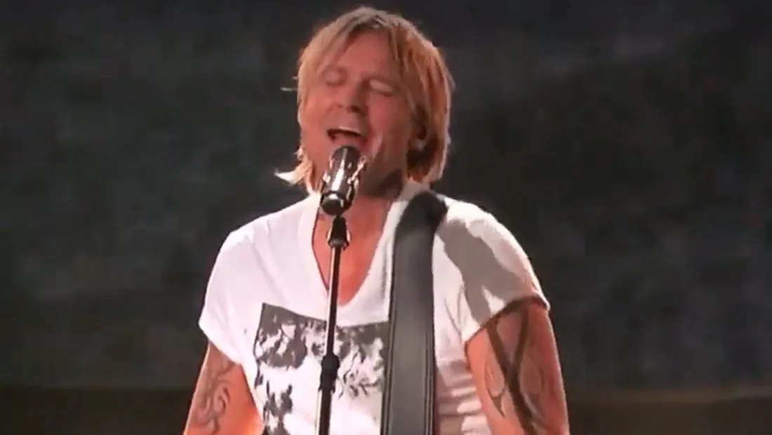 Keith Urban Bee Gees To Love Somebody Lyrics Watch Keith Urban's emotional Bee Gees cover of 'To Love Somebody