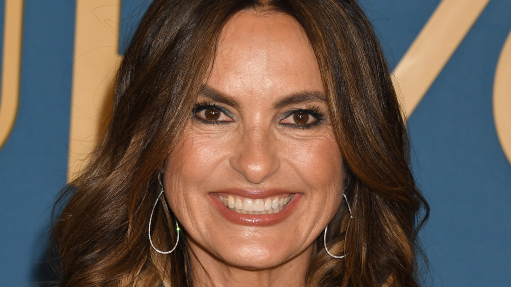Mariska Hargitay's schedule sparks Taylor Swift wedding date speculation