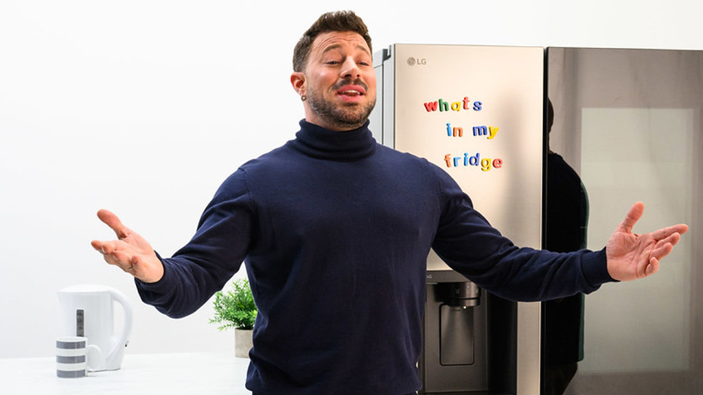 Duncan James reveals the big drawback about living with his mum in his 40s