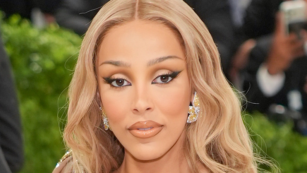 Doja Cat speaks out over past 'problems' with alcohol and drugs