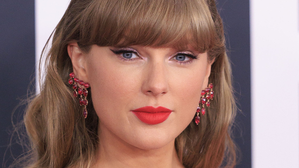 Taylor Swift set to make special appearance at 2026 iHeartRadio Music Awards