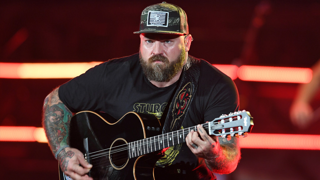 Zac Brown defends decision to perform at the White House.