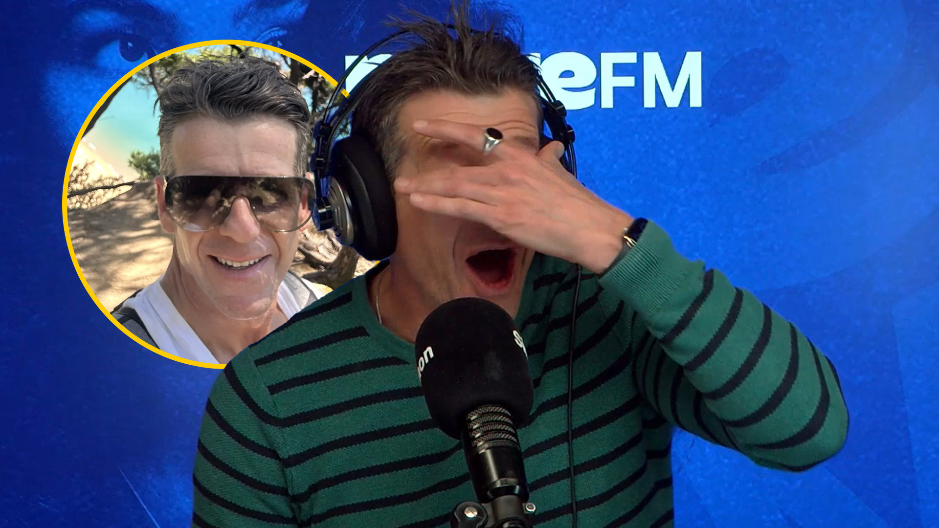 Simon sends beach selfie for UK travel approval