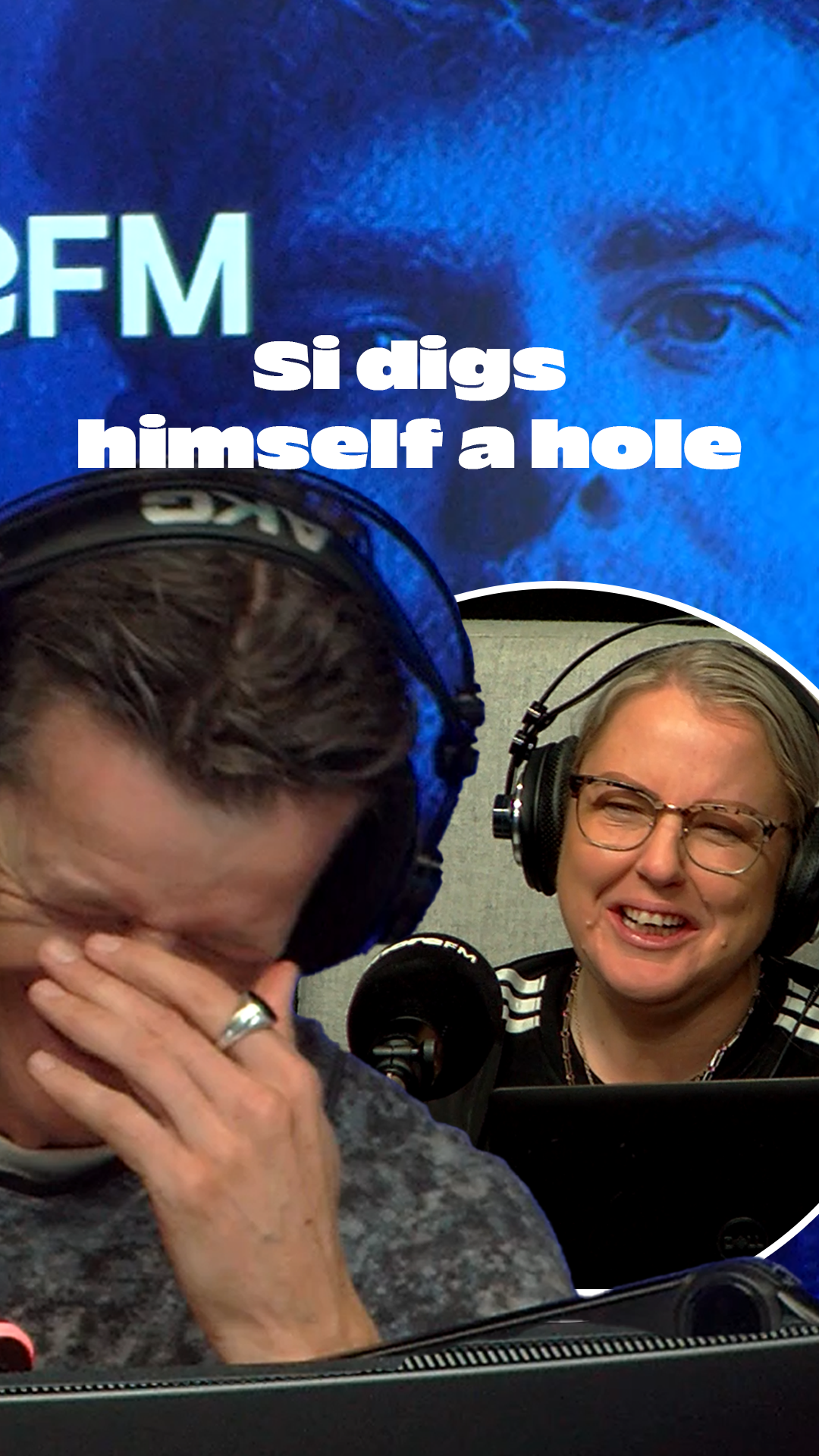 Si dug himself a hole