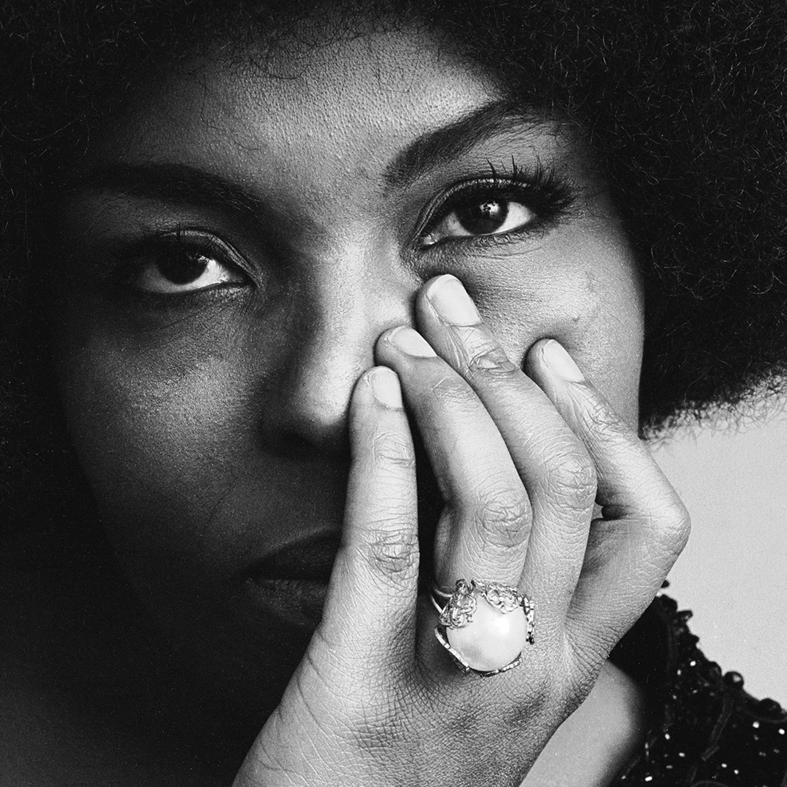 Killing Me Softly singer Roberta Flack dies aged 88 | rova