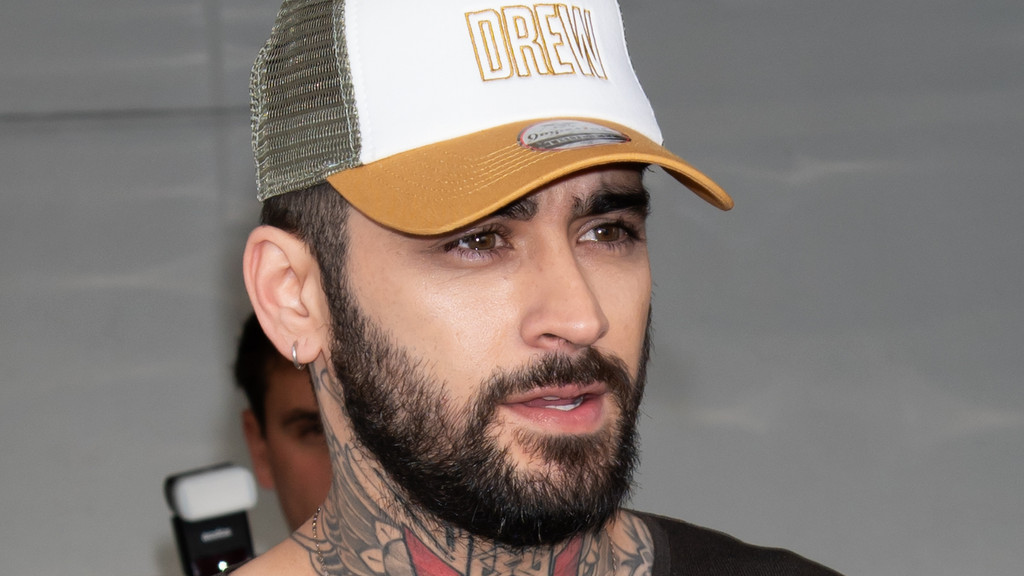 Zayn Malik postpones special London events due to sickness