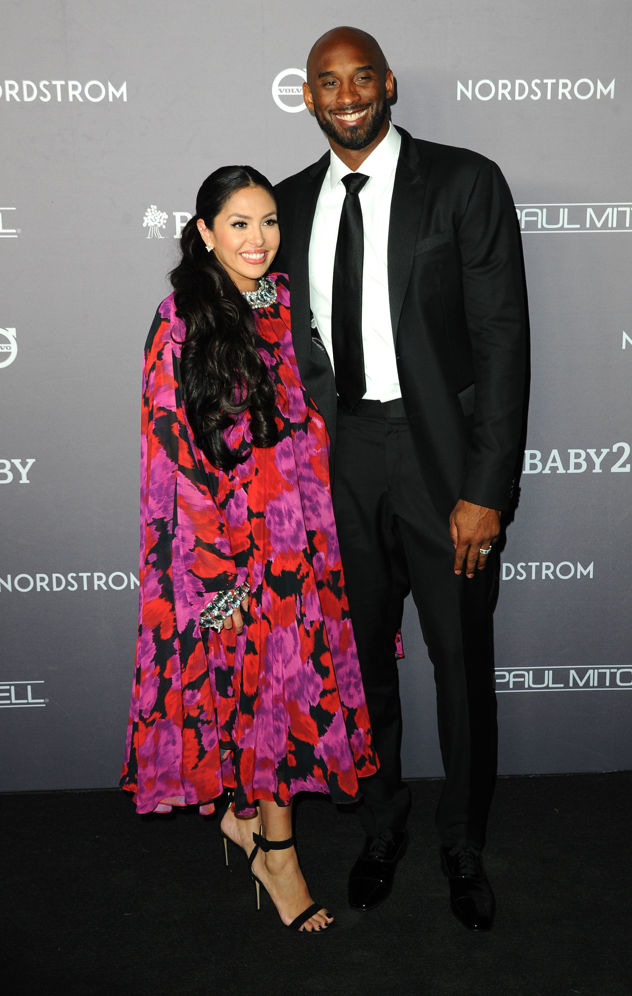 Vanessa Bryant marks 48th birthday of late husband Kobe Bryant