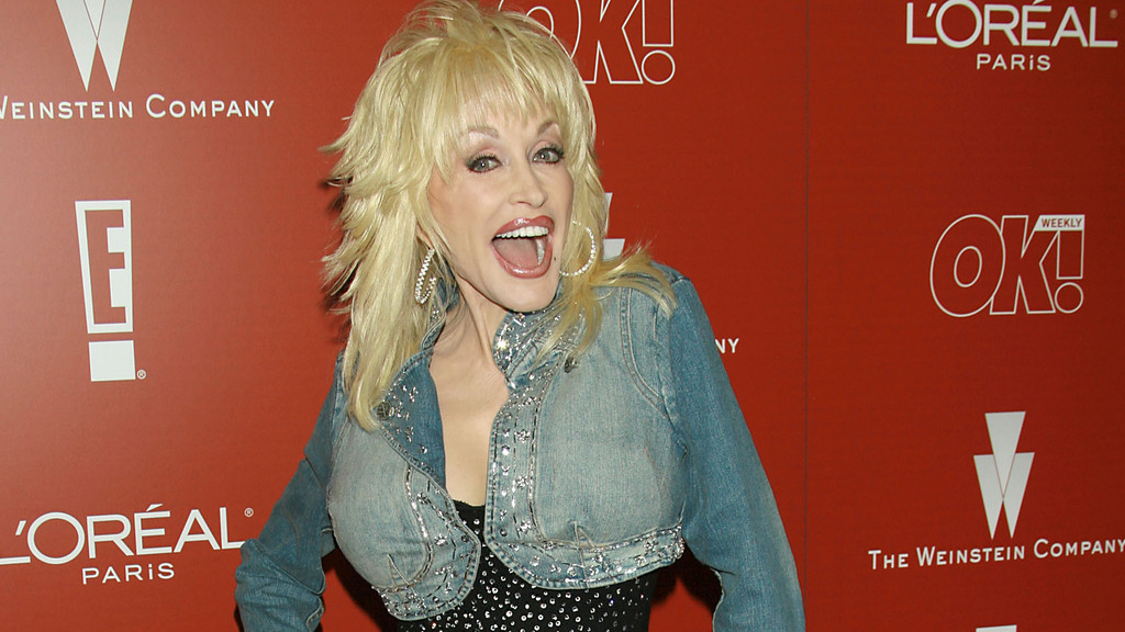Donald Trump orders flags to be flown at half-mast in honour of Dolly Parton