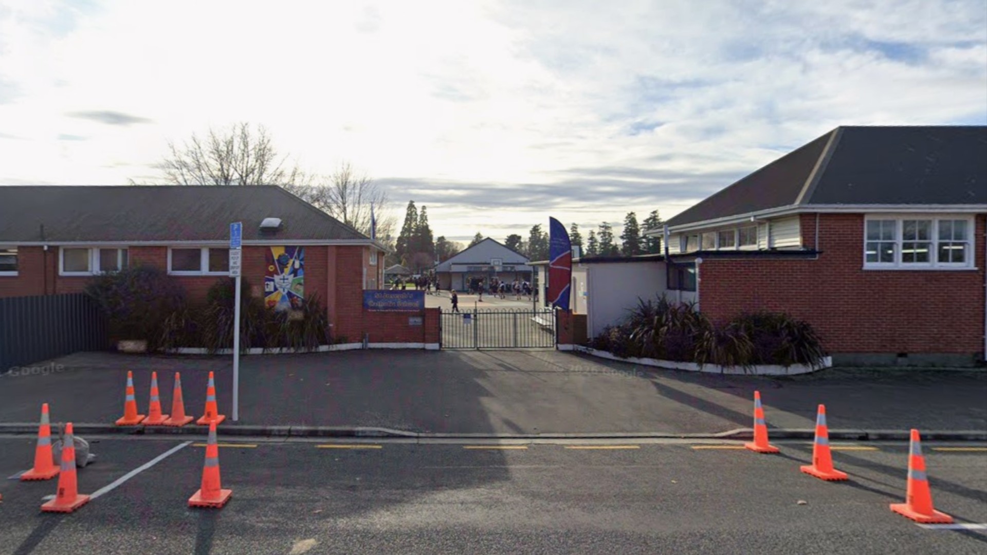 Four taken to hospital after ‘unknown chemical’ detected at Ashburton school
