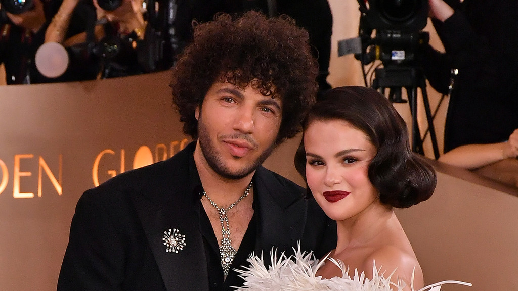 Selena Gomez misplaced vows five days before wedding