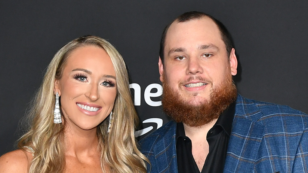 Luke Combs announces birth of third child