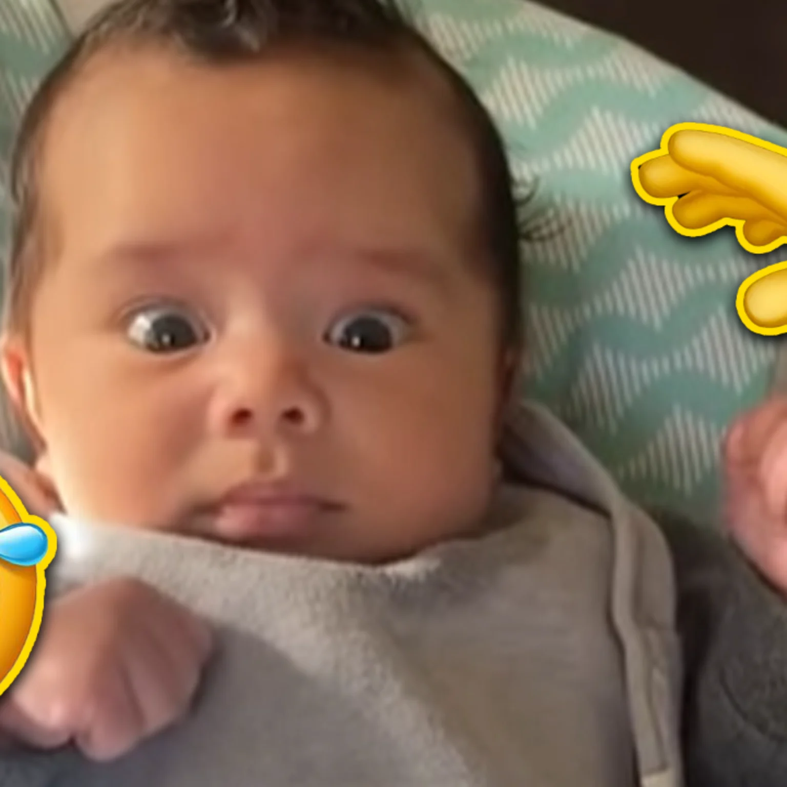Mana Wave Rugby 'Teach em young': Watch this baby hit what could be the tiniest mana ...