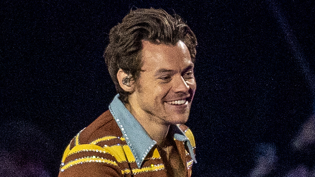 Harry Styles team confirms stage changes from Friday after view complaints