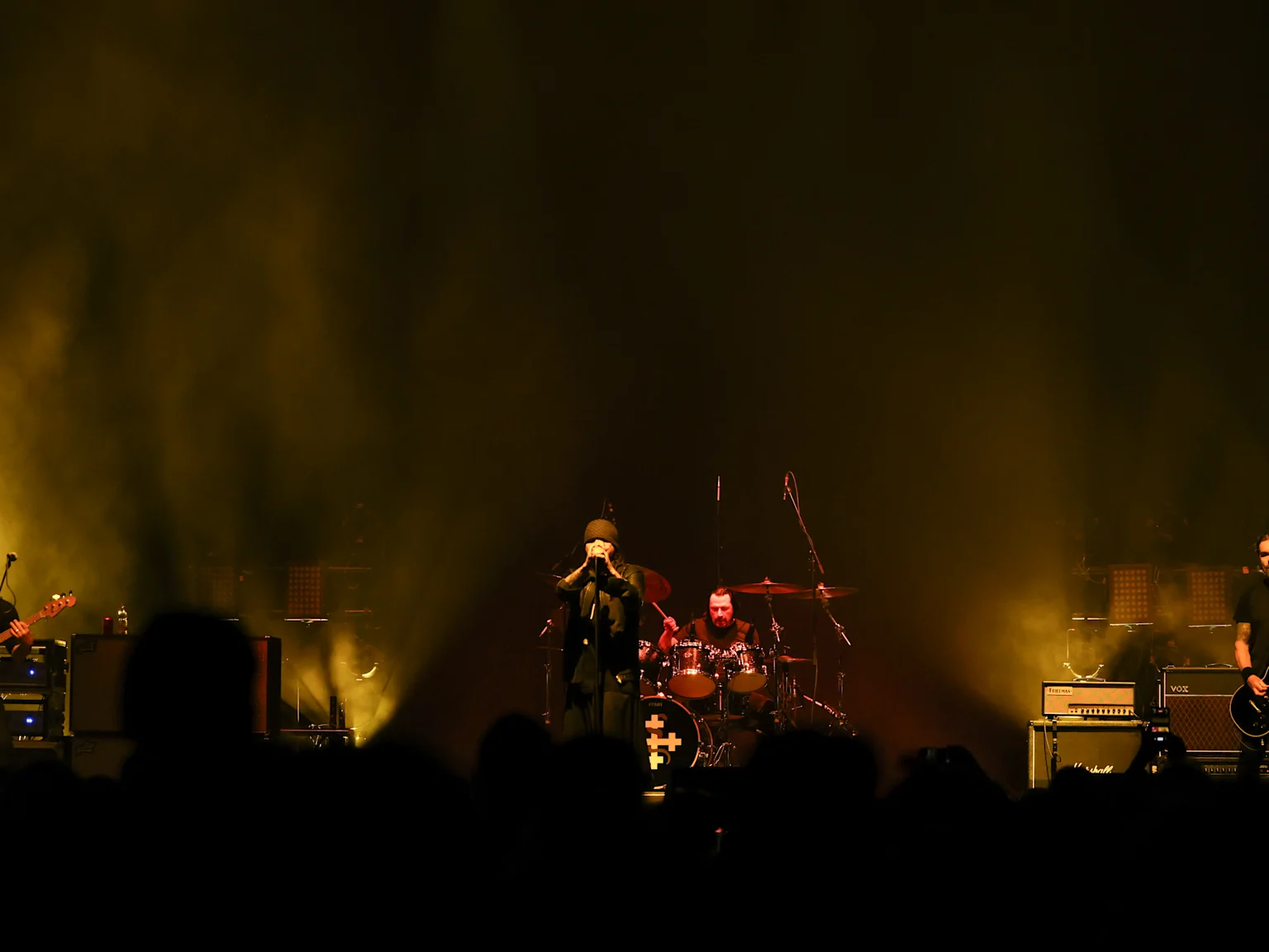 'I gotta work ya': How The Cult took hold of their Kiwi fans 30 years ...