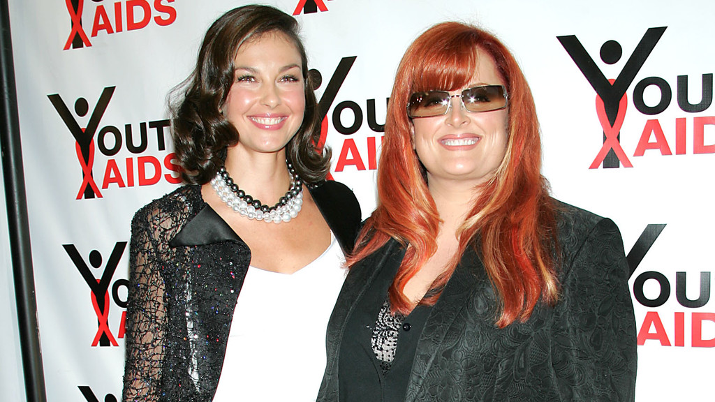 Wynonna Judd exposes rift with sister Ashley