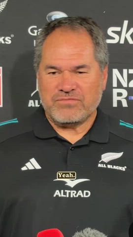 Dave Rennie explains Richie Mo'unga's All Blacks status