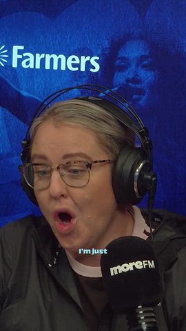Simon gives boomer energy