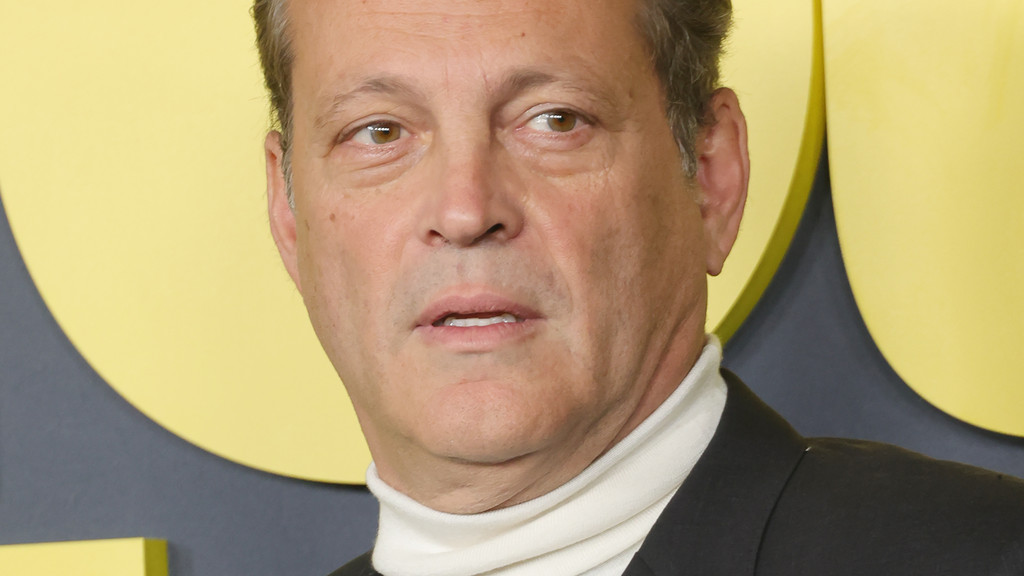 Vince Vaughn slates late-night TV comedy for having political 'agenda'