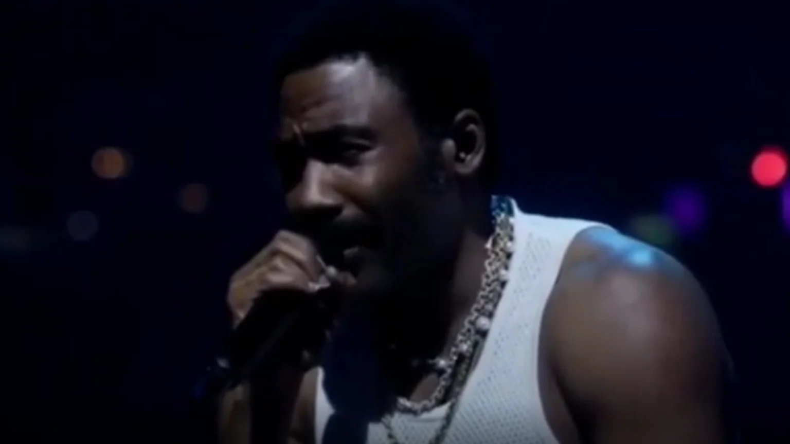 Donald Glover addresses the crowd at Camp Flog Gnaw